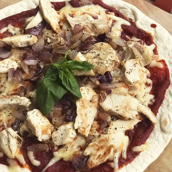 Smokin BBQ Chicken #onepanpizza